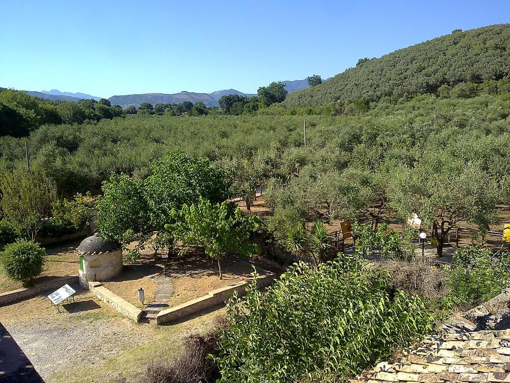 バッティパーリア Masseria Sparanoヴィラ エクステリア 写真